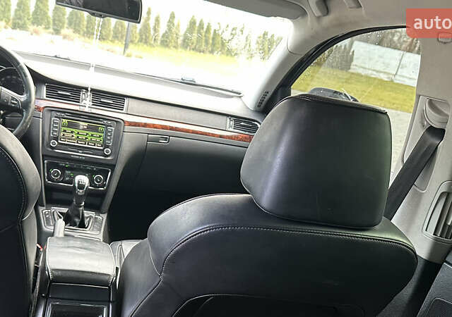 Черный Шкода Суперб, объемом двигателя 2 л и пробегом 296 тыс. км за 9300 $, фото 25 на Automoto.ua