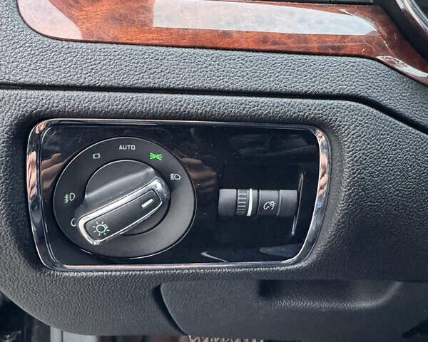 Черный Шкода Суперб, объемом двигателя 1.97 л и пробегом 261 тыс. км за 11700 $, фото 15 на Automoto.ua