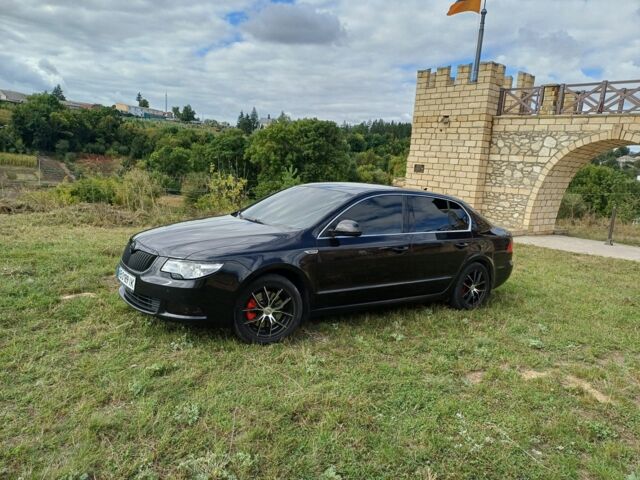 Черный Шкода Суперб, объемом двигателя 1.9 л и пробегом 250 тыс. км за 11999 $, фото 1 на Automoto.ua