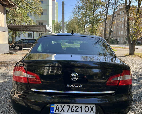 Чорний Шкода Суперб, об'ємом двигуна 1.39 л та пробігом 177 тис. км за 8600 $, фото 4 на Automoto.ua
