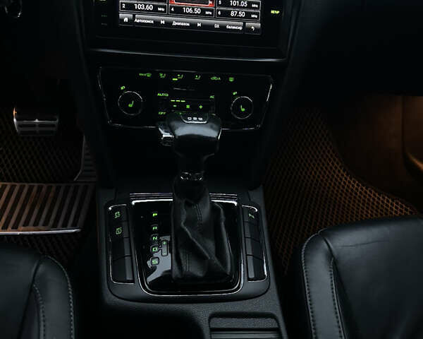 Черный Шкода Суперб, объемом двигателя 2 л и пробегом 310 тыс. км за 10500 $, фото 19 на Automoto.ua