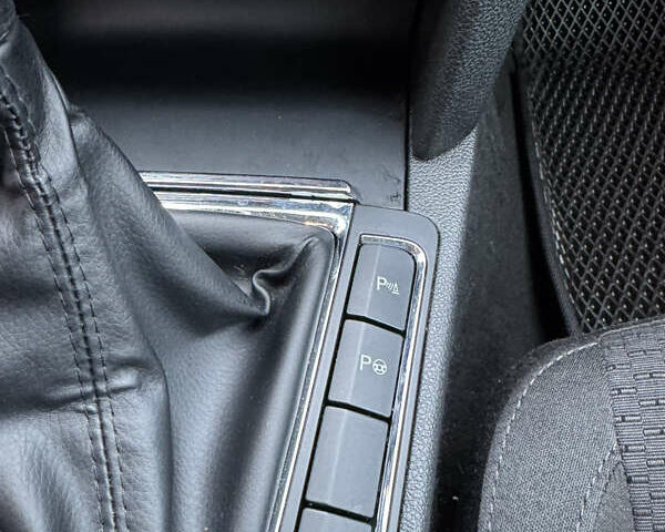 Черный Шкода Суперб, объемом двигателя 1.97 л и пробегом 261 тыс. км за 11700 $, фото 19 на Automoto.ua