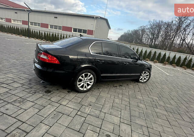 Черный Шкода Суперб, объемом двигателя 2 л и пробегом 296 тыс. км за 9300 $, фото 11 на Automoto.ua