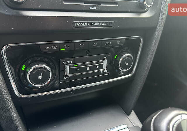 Черный Шкода Суперб, объемом двигателя 2 л и пробегом 296 тыс. км за 9300 $, фото 32 на Automoto.ua