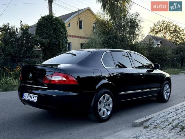 Черный Шкода Суперб, объемом двигателя 1.8 л и пробегом 215 тыс. км за 7600 $, фото 4 на Automoto.ua