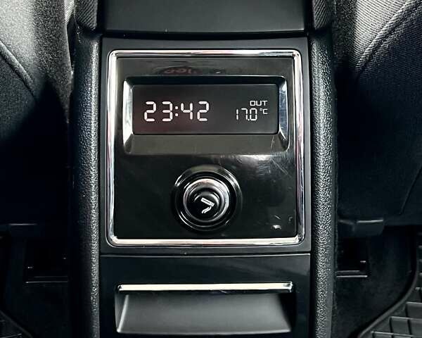 Чорний Шкода Суперб, об'ємом двигуна 1.8 л та пробігом 230 тис. км за 7999 $, фото 56 на Automoto.ua