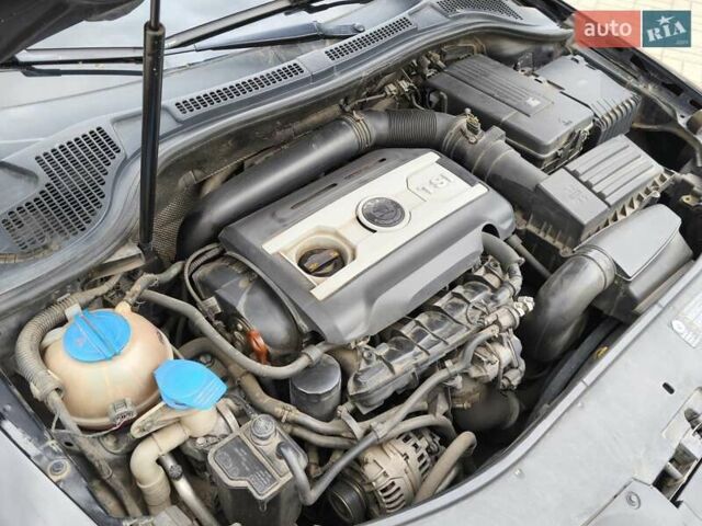 Шкода Суперб 2011 у Дніпро (Дніпропетровську) на Automoto.ua Чорний Шкода Суперб, об'ємом двигуна 1.8 л та пробігом 221 тис. км за 7950 $, фото 18 на Automoto.ua