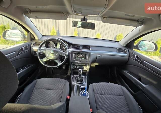 Черный Шкода Суперб, объемом двигателя 1.6 л и пробегом 234 тыс. км за 9500 $, фото 21 на Automoto.ua