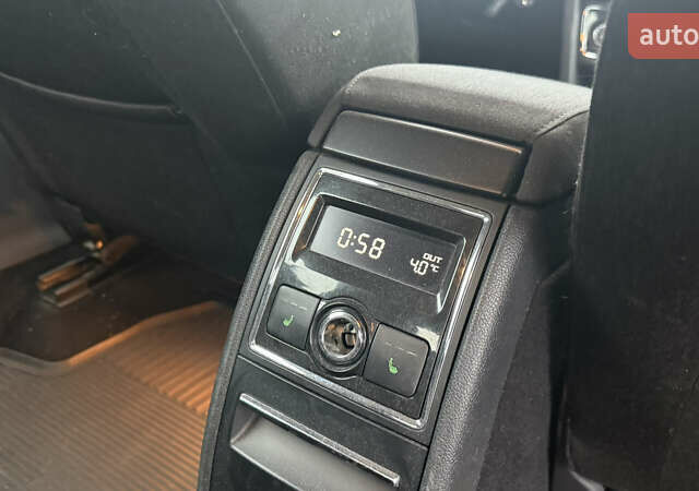 Черный Шкода Суперб, объемом двигателя 1.8 л и пробегом 245 тыс. км за 7750 $, фото 14 на Automoto.ua