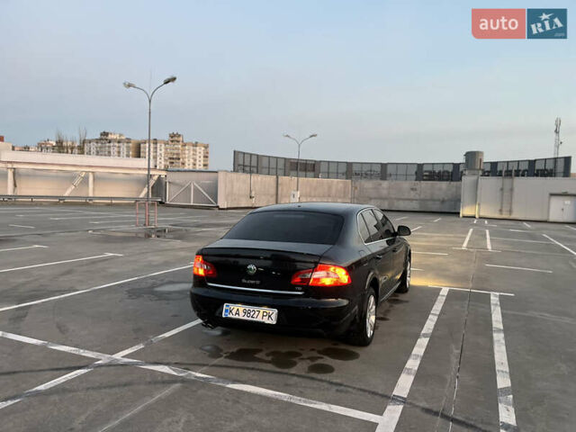 Черный Шкода Суперб, объемом двигателя 1.8 л и пробегом 247 тыс. км за 7399 $, фото 4 на Automoto.ua