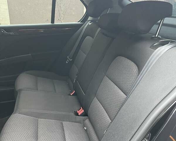 Черный Шкода Суперб, объемом двигателя 1.8 л и пробегом 245 тыс. км за 7999 $, фото 38 на Automoto.ua