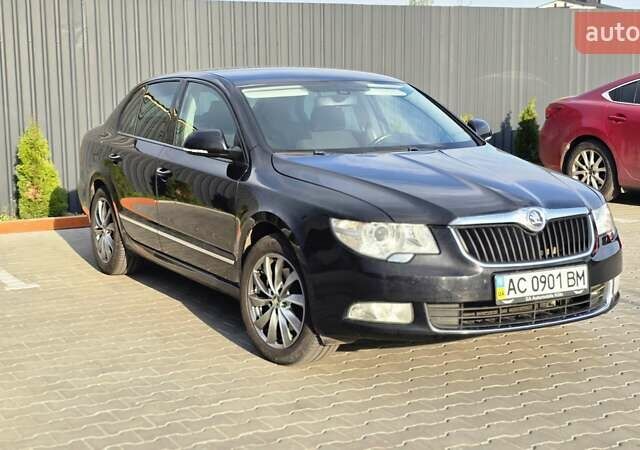 Черный Шкода Суперб, объемом двигателя 1.6 л и пробегом 234 тыс. км за 9500 $, фото 1 на Automoto.ua