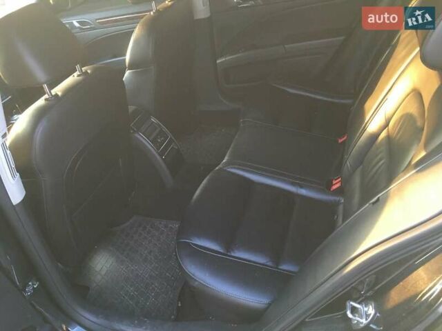 Черный Шкода Суперб, объемом двигателя 3.58 л и пробегом 252 тыс. км за 10000 $, фото 6 на Automoto.ua