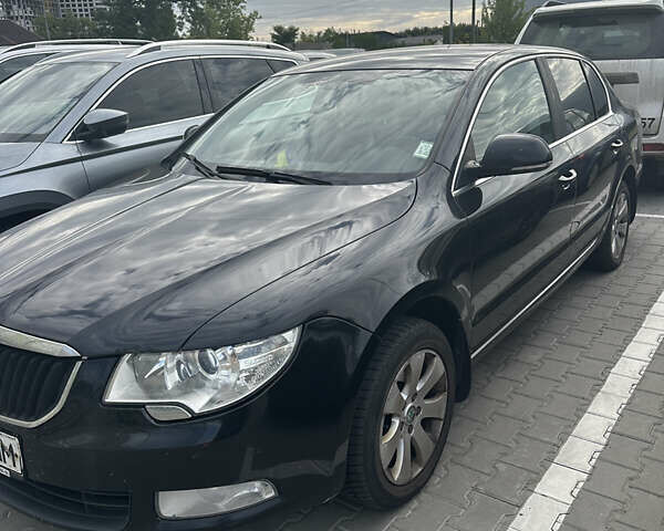 Черный Шкода Суперб, объемом двигателя 1.8 л и пробегом 246 тыс. км за 6900 $, фото 2 на Automoto.ua
