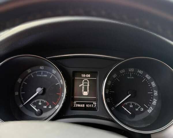 Чорний Шкода Суперб, об'ємом двигуна 1.8 л та пробігом 239 тис. км за 9500 $, фото 16 на Automoto.ua