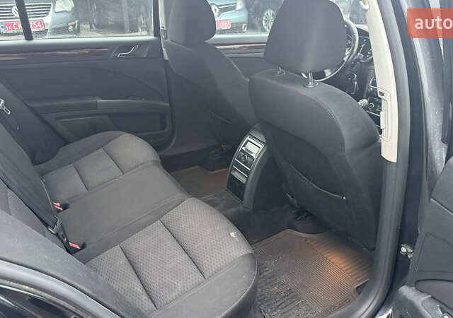 Черный Шкода Суперб, объемом двигателя 1.8 л и пробегом 245 тыс. км за 7750 $, фото 15 на Automoto.ua