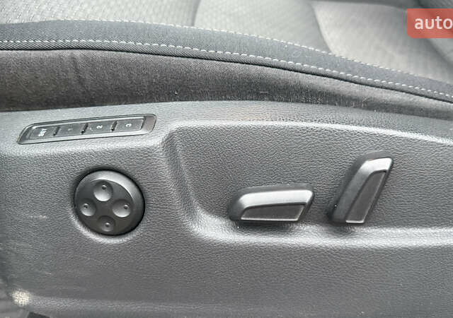 Черный Шкода Суперб, объемом двигателя 1.8 л и пробегом 245 тыс. км за 7750 $, фото 12 на Automoto.ua