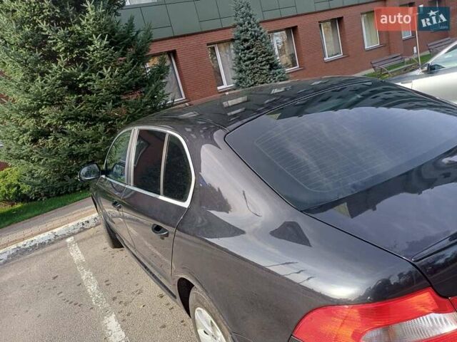 Черный Шкода Суперб, объемом двигателя 1.8 л и пробегом 270 тыс. км за 7500 $, фото 15 на Automoto.ua