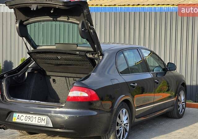 Черный Шкода Суперб, объемом двигателя 1.6 л и пробегом 234 тыс. км за 9500 $, фото 10 на Automoto.ua