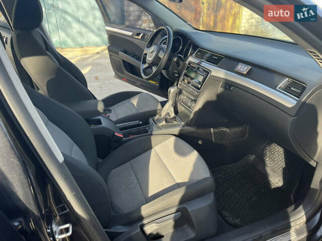 Чорний Шкода Суперб, об'ємом двигуна 1.8 л та пробігом 215 тис. км за 6900 $, фото 31 на Automoto.ua