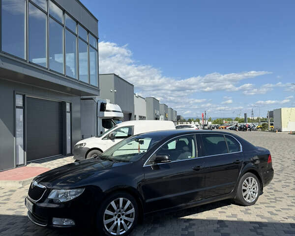 Черный Шкода Суперб, объемом двигателя 1.97 л и пробегом 261 тыс. км за 8600 $, фото 4 на Automoto.ua