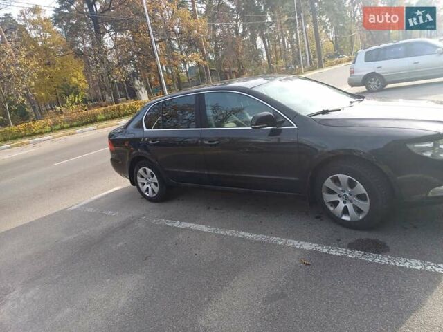 Черный Шкода Суперб, объемом двигателя 1.8 л и пробегом 270 тыс. км за 7500 $, фото 9 на Automoto.ua