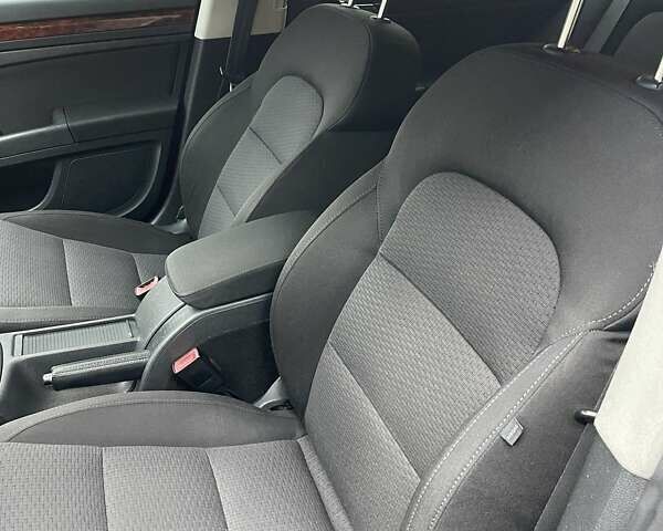 Черный Шкода Суперб, объемом двигателя 1.8 л и пробегом 245 тыс. км за 7999 $, фото 29 на Automoto.ua