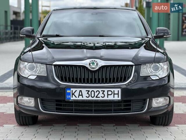 Чорний Шкода Суперб, об'ємом двигуна 1.8 л та пробігом 230 тис. км за 7999 $, фото 1 на Automoto.ua