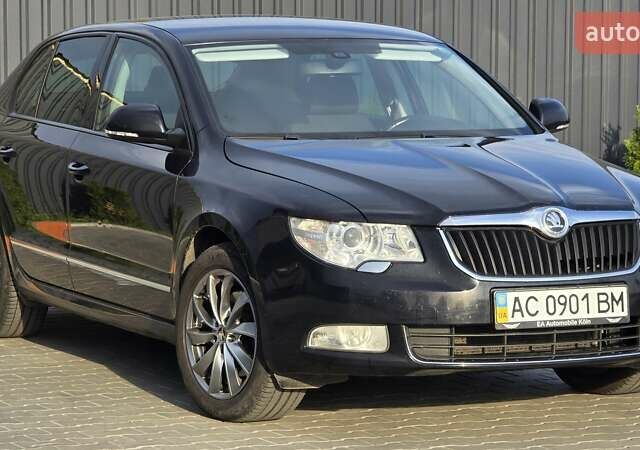 Черный Шкода Суперб, объемом двигателя 1.6 л и пробегом 234 тыс. км за 9500 $, фото 3 на Automoto.ua