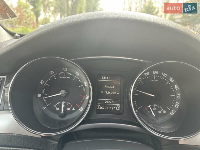 Черный Шкода Суперб, объемом двигателя 1.8 л и пробегом 246 тыс. км за 6900 $, фото 5 на Automoto.ua