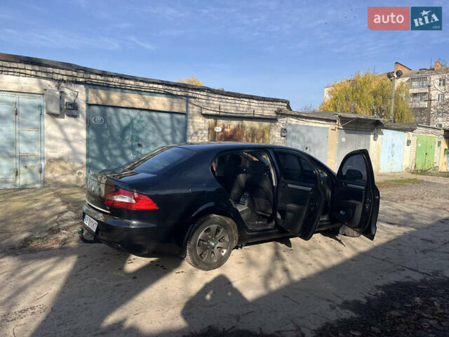 Чорний Шкода Суперб, об'ємом двигуна 1.8 л та пробігом 215 тис. км за 6900 $, фото 13 на Automoto.ua