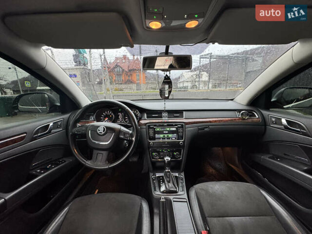 Черный Шкода Суперб, объемом двигателя 1.97 л и пробегом 313 тыс. км за 11800 $, фото 10 на Automoto.ua