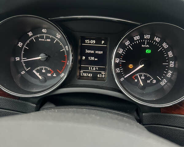 Чорний Шкода Суперб, об'ємом двигуна 1.8 л та пробігом 178 тис. км за 8450 $, фото 27 на Automoto.ua