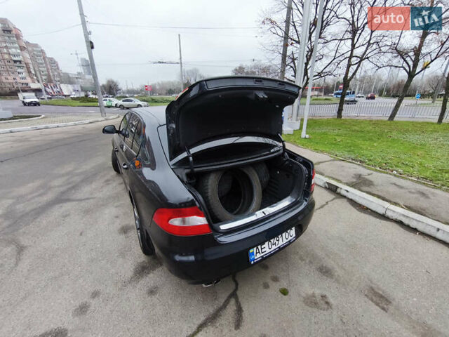 Черный Шкода Суперб, объемом двигателя 1.8 л и пробегом 242 тыс. км за 8600 $, фото 11 на Automoto.ua