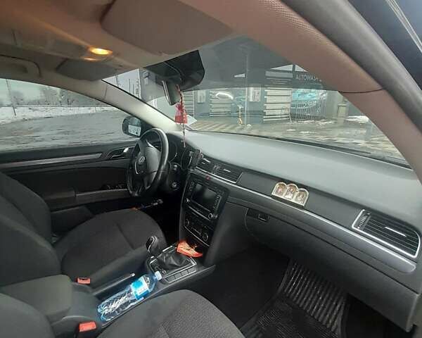 Чорний Шкода Суперб, об'ємом двигуна 1.97 л та пробігом 305 тис. км за 10600 $, фото 6 на Automoto.ua