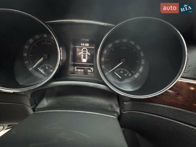 Черный Шкода Суперб, объемом двигателя 1.97 л и пробегом 313 тыс. км за 11800 $, фото 18 на Automoto.ua