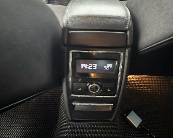 Черный Шкода Суперб, объемом двигателя 1.97 л и пробегом 313 тыс. км за 11800 $, фото 12 на Automoto.ua