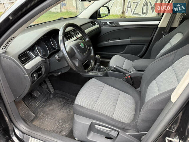 Чорний Шкода Суперб, об'ємом двигуна 1.8 л та пробігом 276 тис. км за 7200 $, фото 13 на Automoto.ua