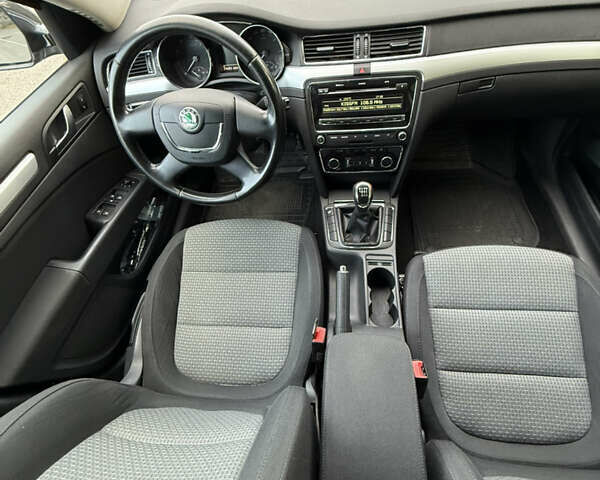 Чорний Шкода Суперб, об'ємом двигуна 1.8 л та пробігом 276 тис. км за 7200 $, фото 10 на Automoto.ua