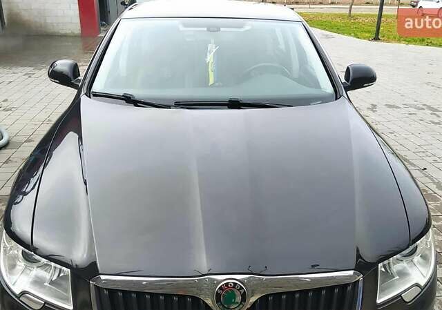 Чорний Шкода Суперб, об'ємом двигуна 1.6 л та пробігом 267 тис. км за 12320 $, фото 4 на Automoto.ua