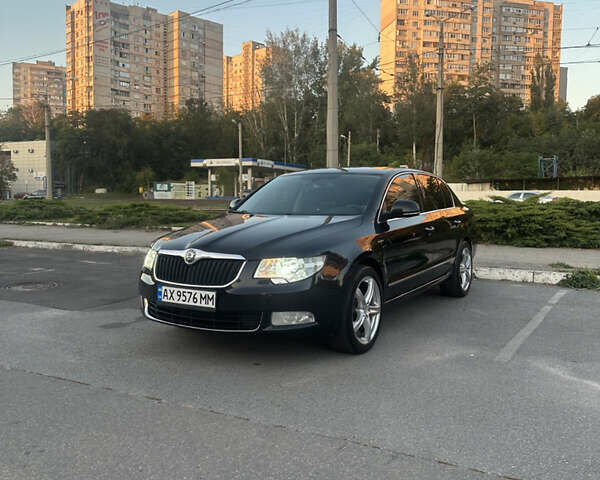 Черный Шкода Суперб, объемом двигателя 1.97 л и пробегом 186 тыс. км за 11500 $, фото 3 на Automoto.ua