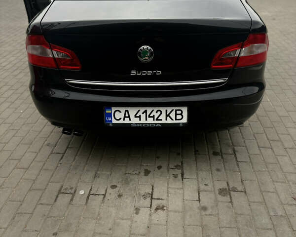 Черный Шкода Суперб, объемом двигателя 1.97 л и пробегом 201 тыс. км за 10800 $, фото 18 на Automoto.ua
