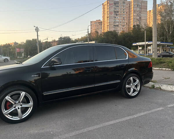Черный Шкода Суперб, объемом двигателя 1.97 л и пробегом 186 тыс. км за 11500 $, фото 6 на Automoto.ua