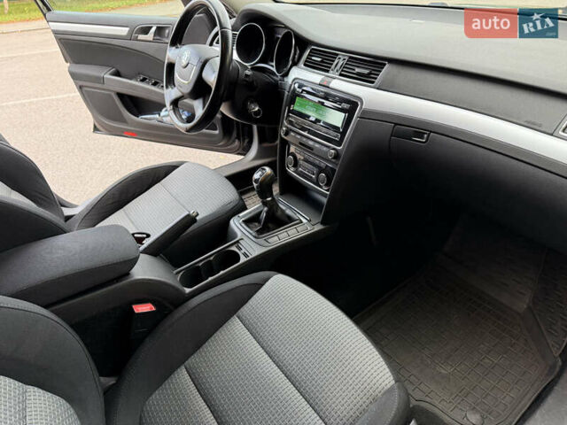 Чорний Шкода Суперб, об'ємом двигуна 1.8 л та пробігом 276 тис. км за 7200 $, фото 18 на Automoto.ua