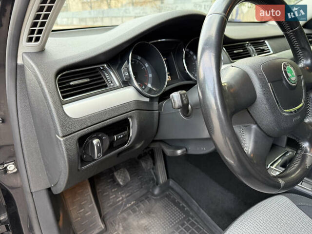 Чорний Шкода Суперб, об'ємом двигуна 1.8 л та пробігом 276 тис. км за 7200 $, фото 14 на Automoto.ua