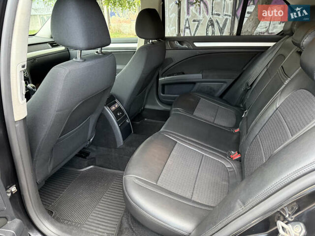 Чорний Шкода Суперб, об'ємом двигуна 1.8 л та пробігом 276 тис. км за 7200 $, фото 9 на Automoto.ua