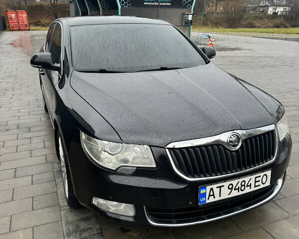 Черный Шкода Суперб, объемом двигателя 1.97 л и пробегом 313 тыс. км за 11800 $, фото 2 на Automoto.ua