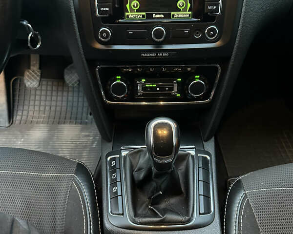 Чорний Шкода Суперб, об'ємом двигуна 1.6 л та пробігом 222 тис. км за 11850 $, фото 8 на Automoto.ua