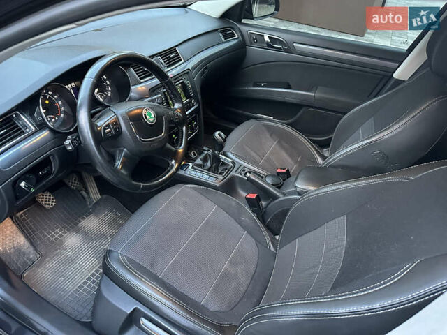 Чорний Шкода Суперб, об'ємом двигуна 1.6 л та пробігом 222 тис. км за 11850 $, фото 5 на Automoto.ua