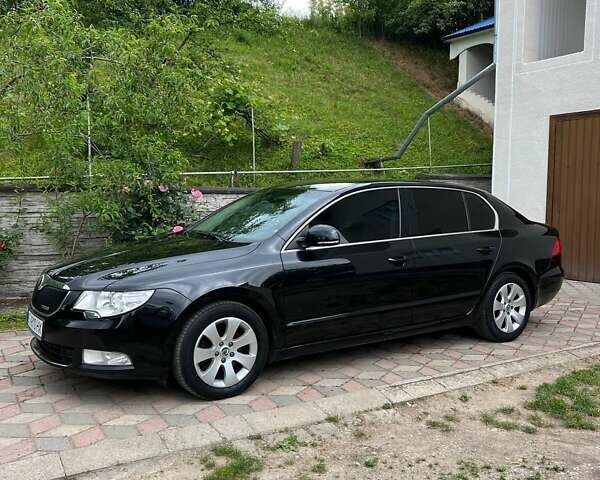 Черный Шкода Суперб, объемом двигателя 1.6 л и пробегом 360 тыс. км за 8900 $, фото 5 на Automoto.ua